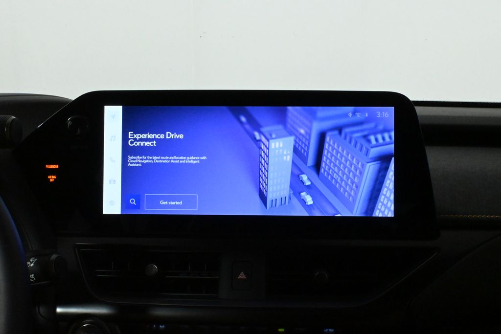 Thumbnail: 2025 Lexus UX - 21