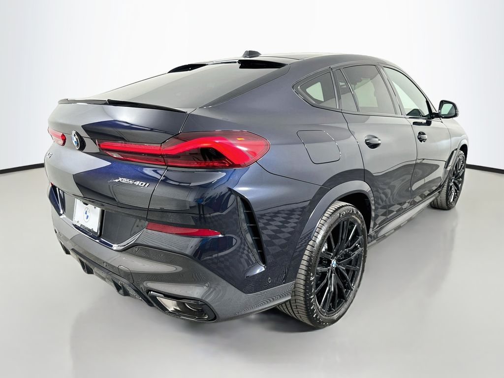 Thumbnail: 2027 BMW X6 - 5