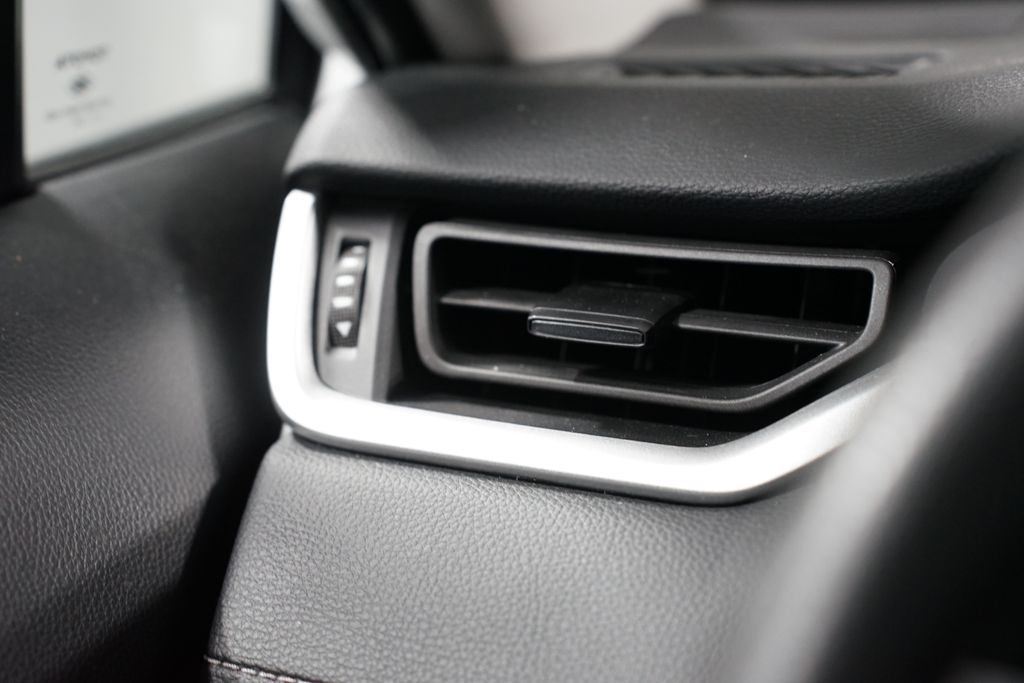 Thumbnail: 2024 Toyota RAV4 - 24