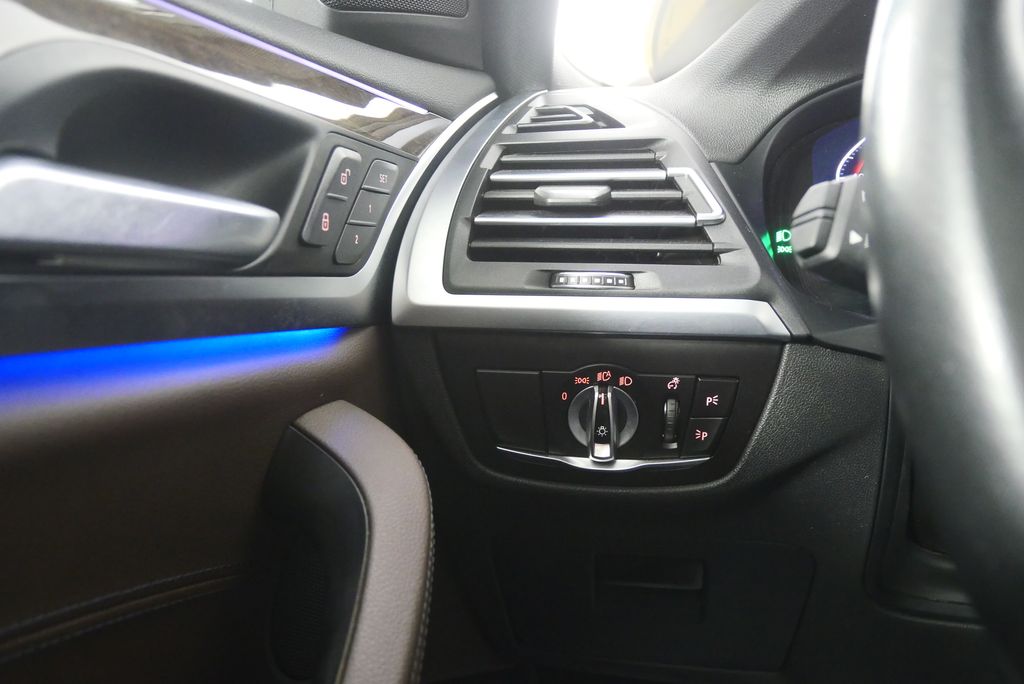 Thumbnail: 2022 BMW X3 - 18