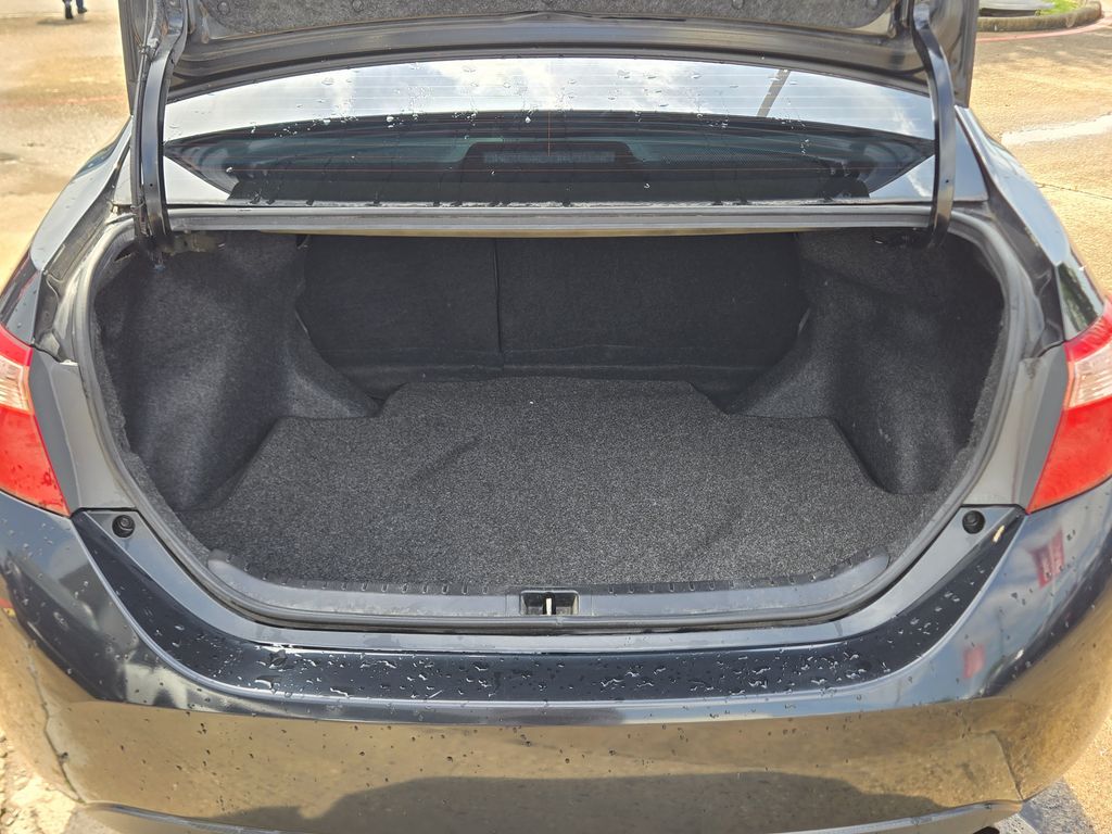 2017 Toyota Corolla LE - 9