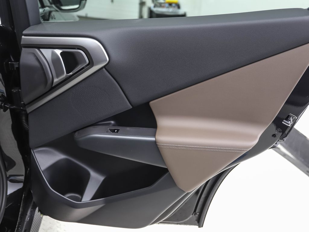 Thumbnail: 2026 BMW X3 - 25