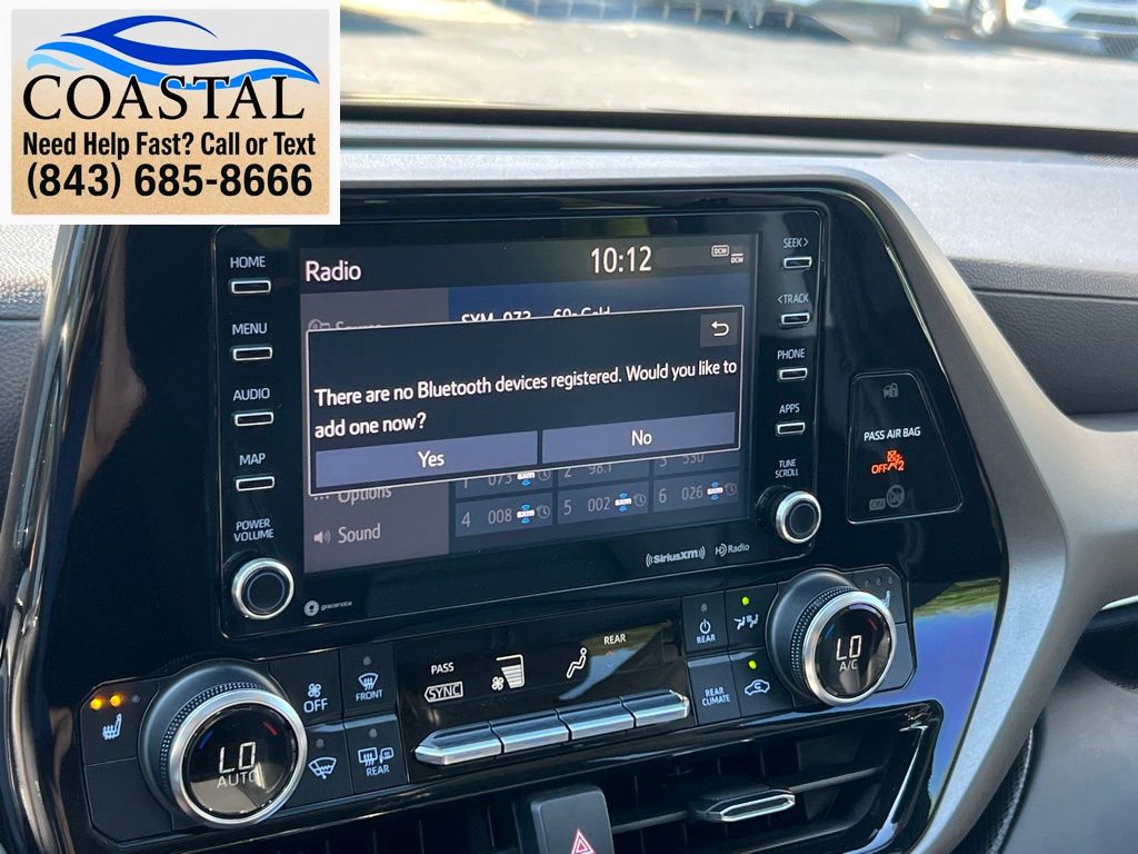 2022 Toyota Highlander XLE Brown at Davis Toyota of Orangeburg