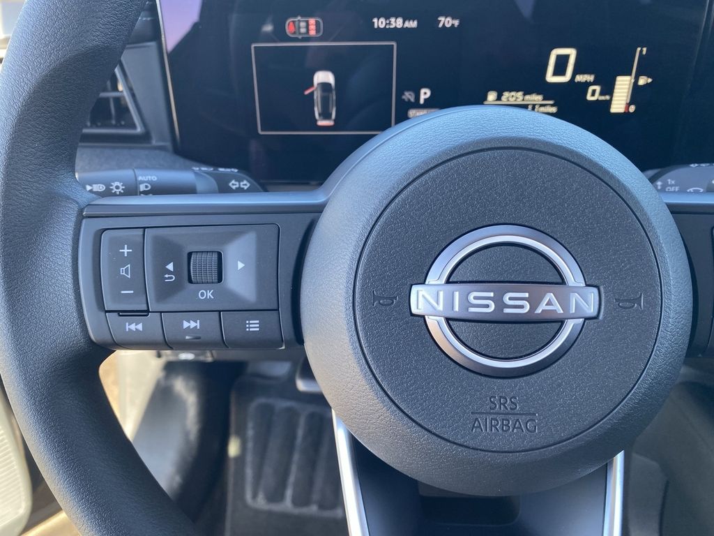 New 2027  Nissan  image 12