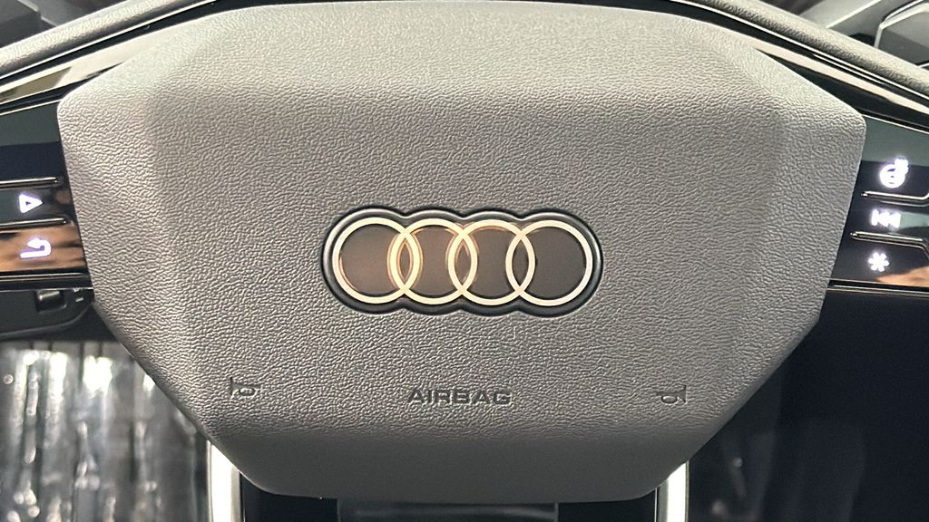 2025 Audi e-tron GT Premium Plus 16