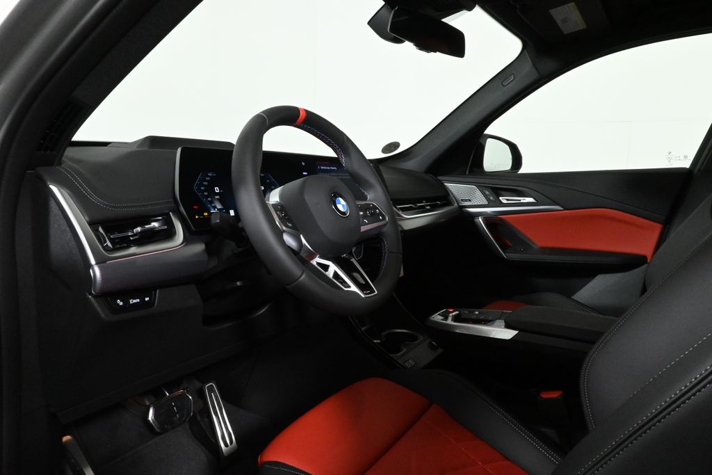 2025 BMW X1 M35i 15