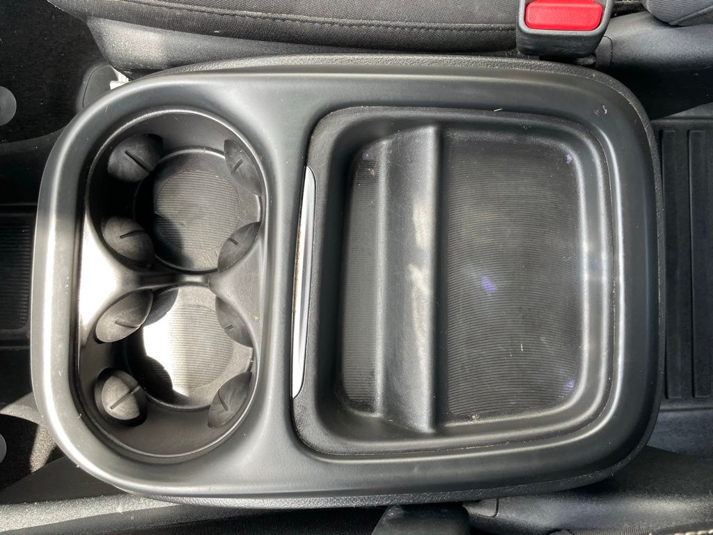 Thumbnail: 2018 Chrysler Pacifica - 20