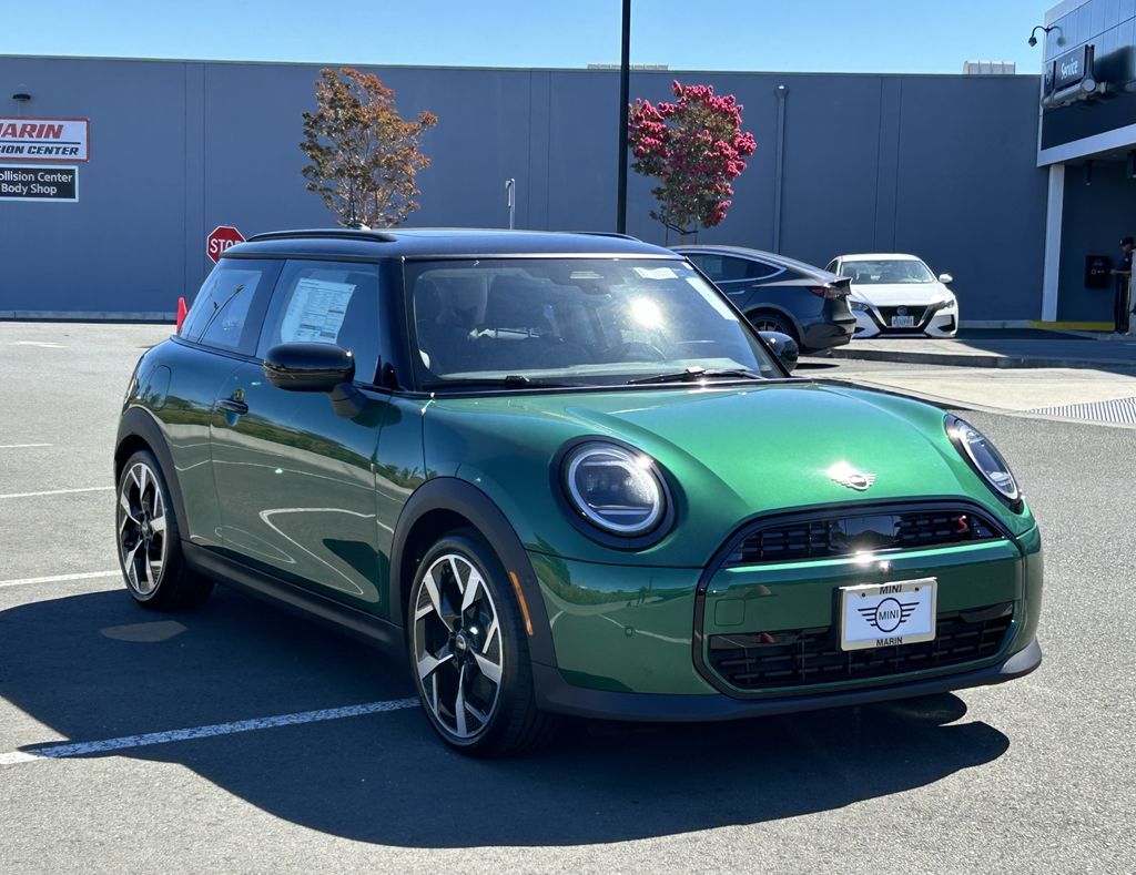 2025 MINI Cooper S 7