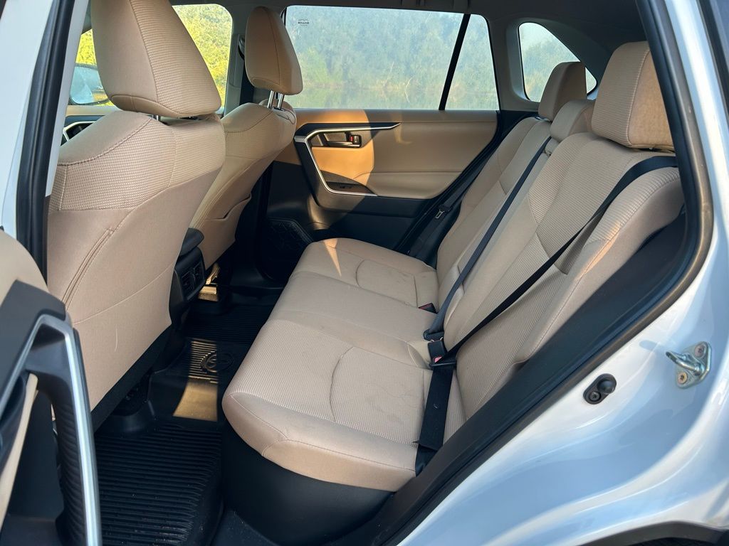 Thumbnail: 2025 Toyota RAV4 - 13