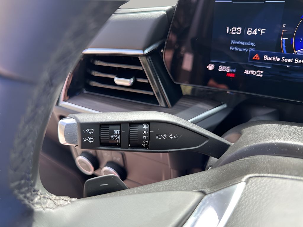 Used Car 2025 Chevrolet Suburban  Z71 For Sale Under $70,000 In Austin, Texas