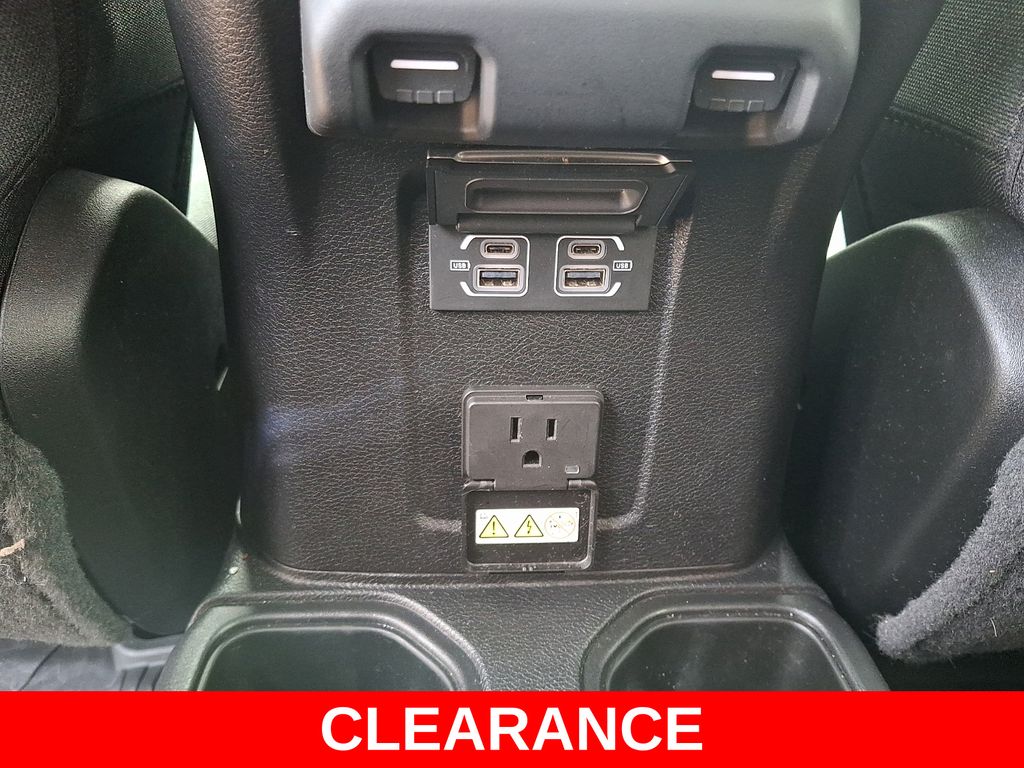 Used 2024 Jeep Wrangler SUV