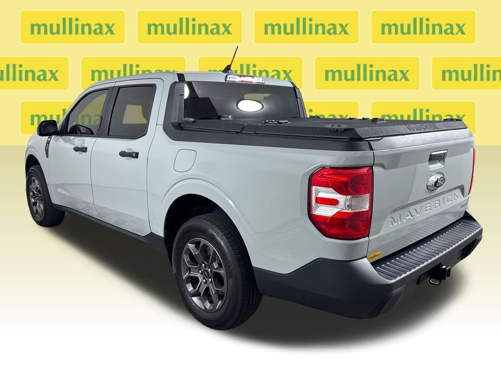 Certified Used 2023 Green Ford XLT image 11