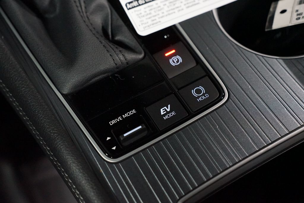Thumbnail: 2026 Toyota Sienna - 22