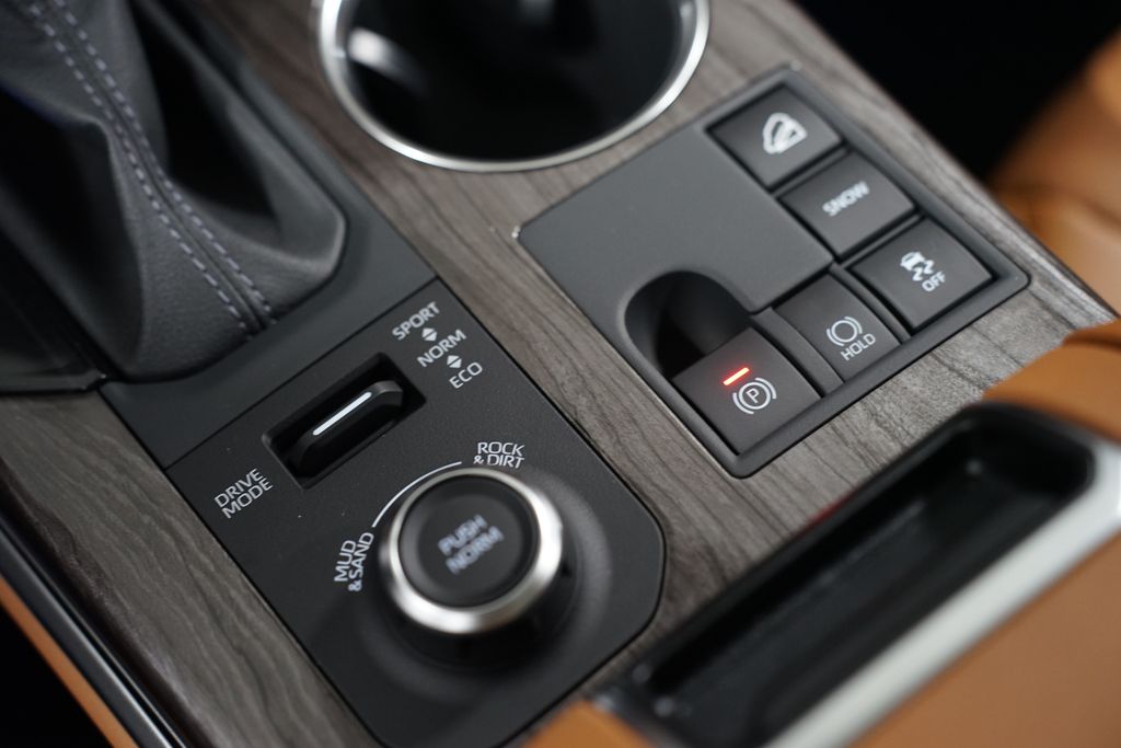 2025 Toyota Highlander Platinum 24