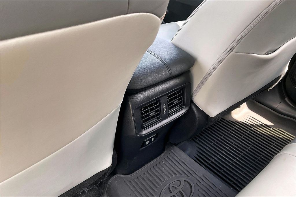 Used 2020 Toyota RAV4 SUV