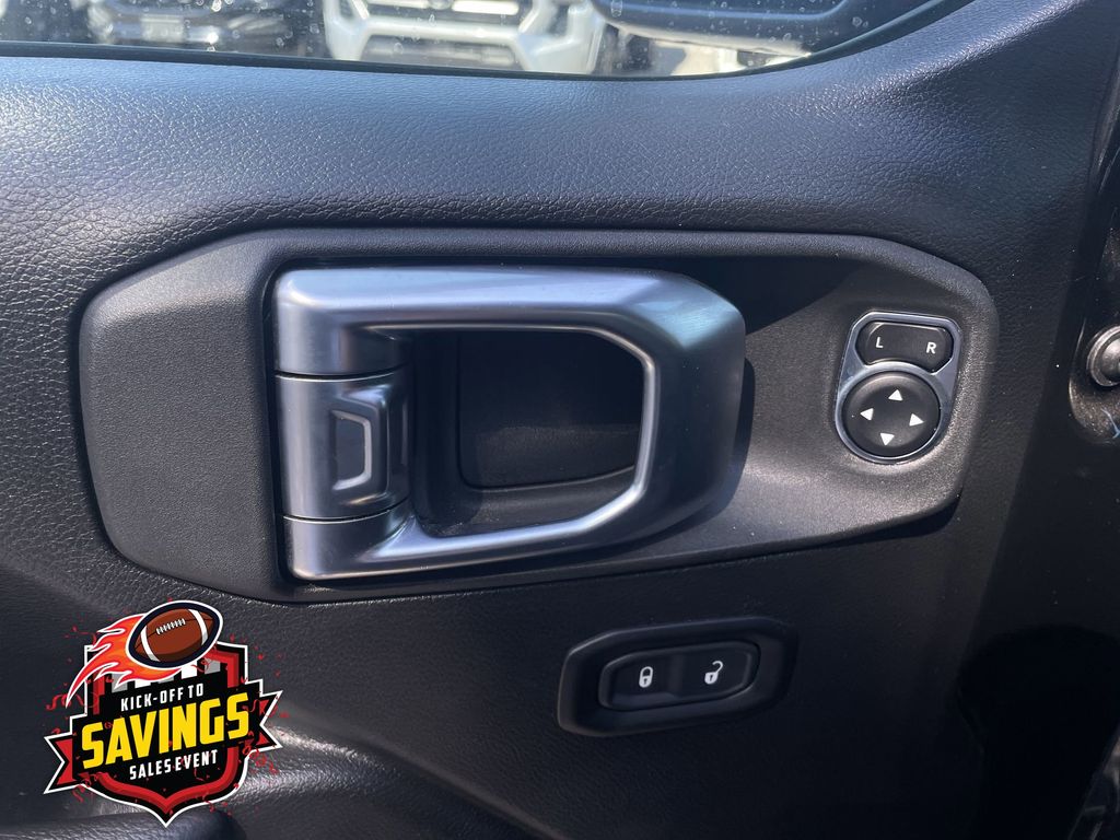 Used 2023 Jeep Wrangler SUV