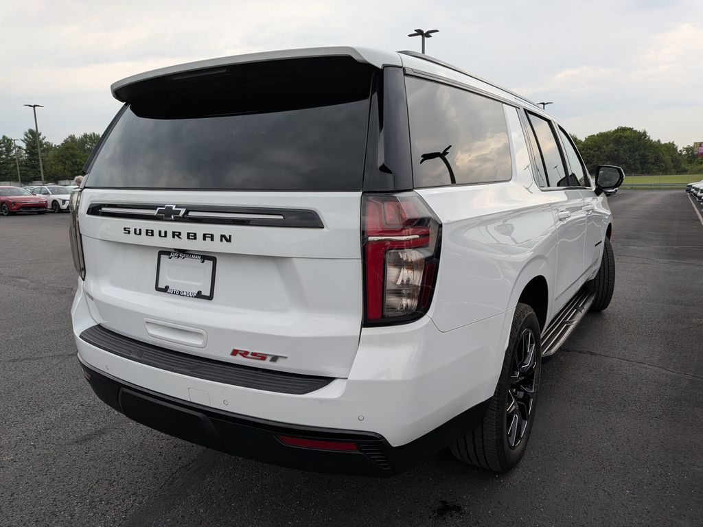 Used 2023 White Chevrolet RST image 7