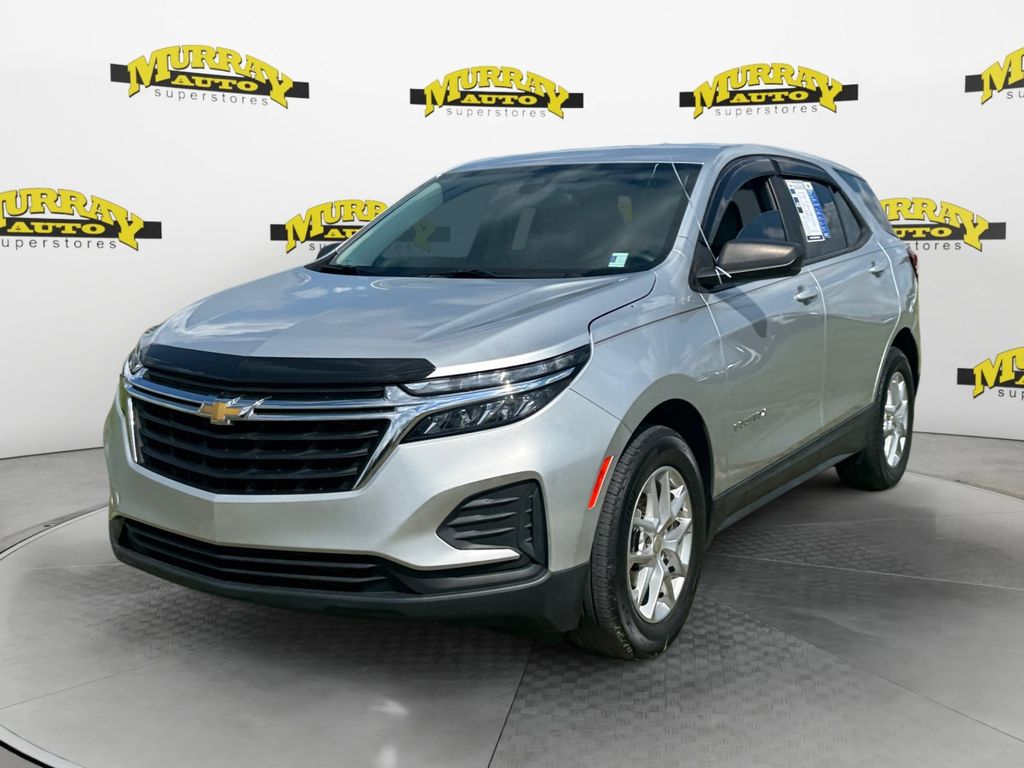 Silver Ice Metallic 2022 Chevrolet Equinox SUV / Crossover Front-Wheel Drive 6-Speed Automatic Overdrive