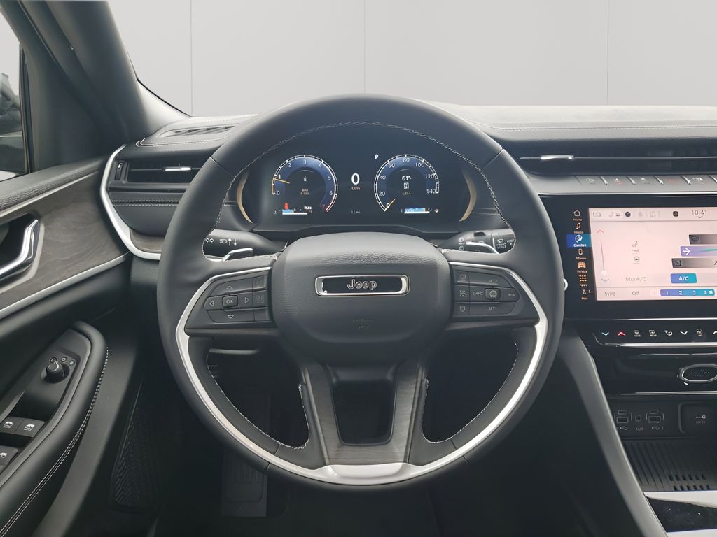 New 2026 White/off-white Jeep Laredo image 24