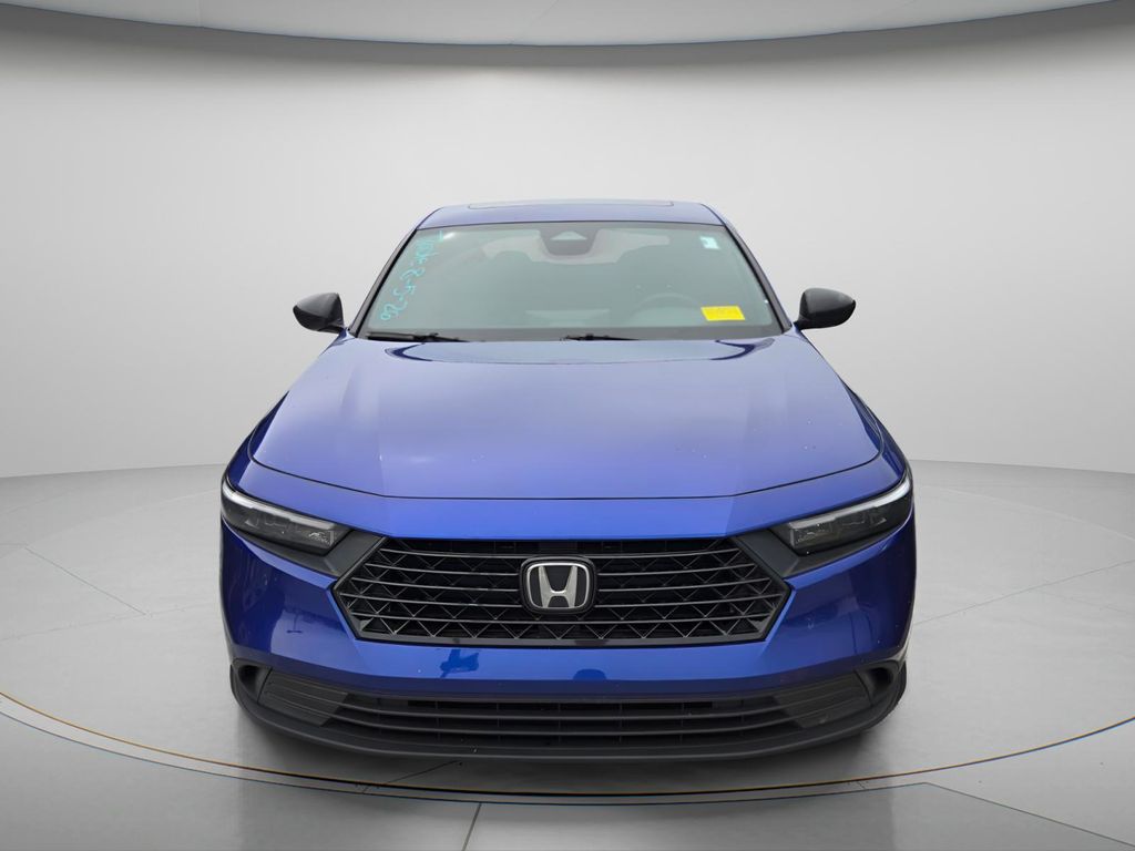 2025 Honda Accord - $27,100
