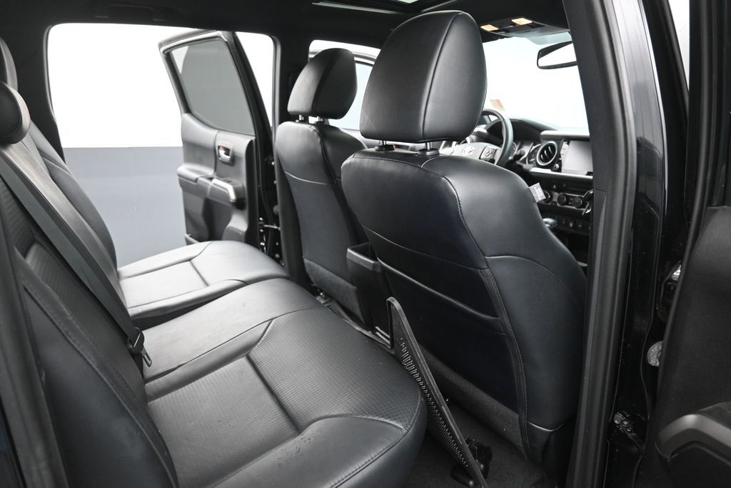 Used 2021 Toyota Tacoma Truck