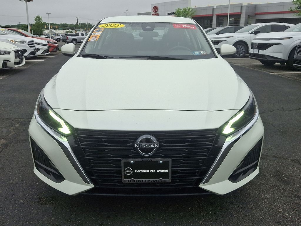 Thumbnail: 2023 Nissan Altima - 2