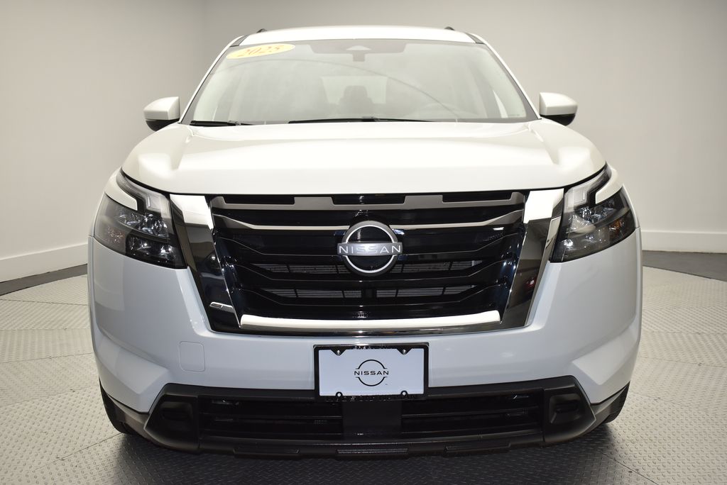 Thumbnail: 2025 Nissan Pathfinder - 2