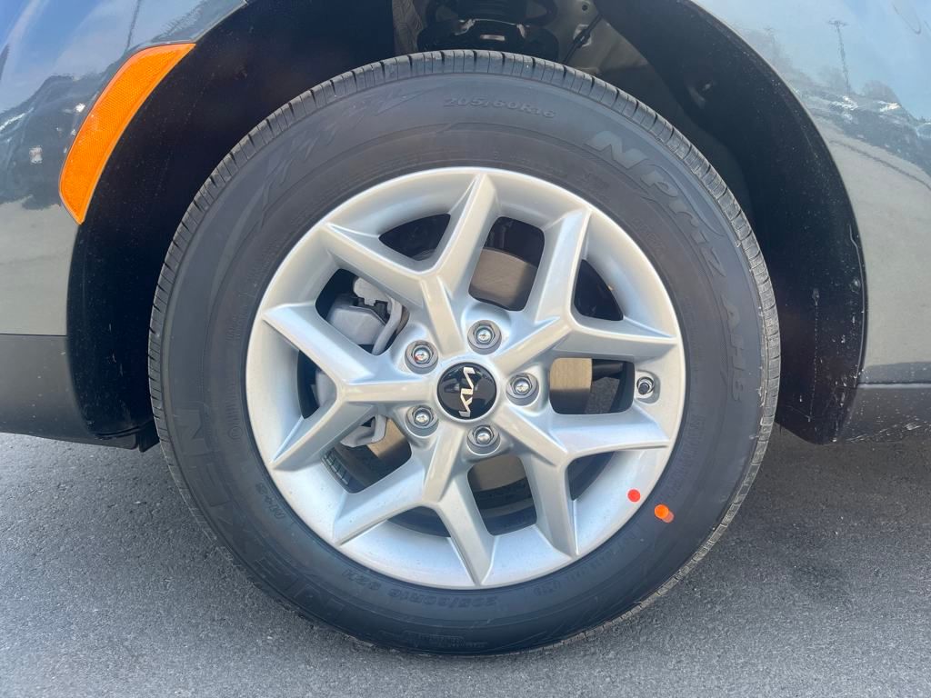 2025 Kia Soul S photo