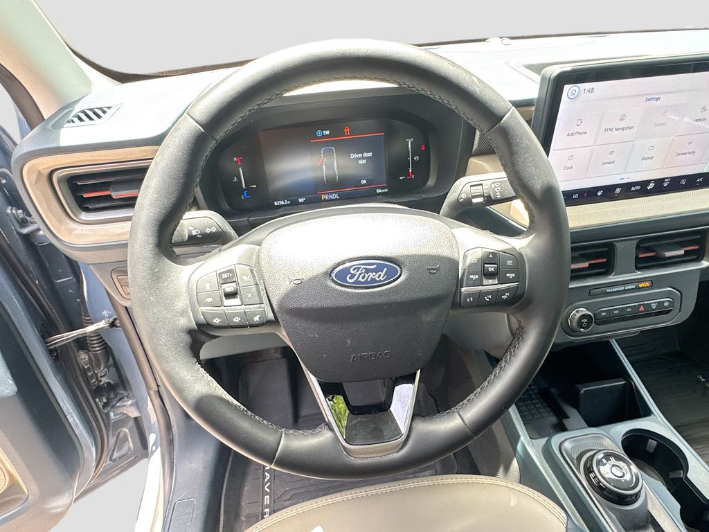 Used 2025 Gray Ford Lariat image 11