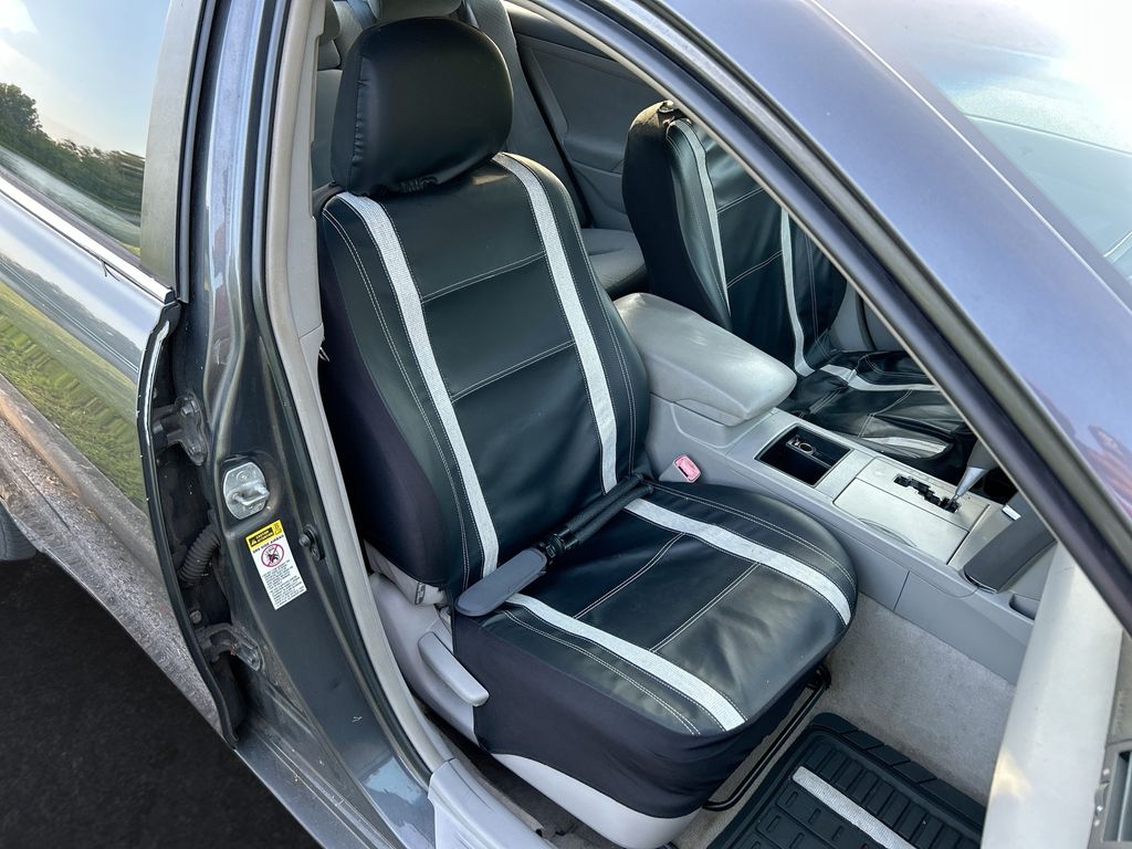 Thumbnail: 2009 Toyota Camry - 29