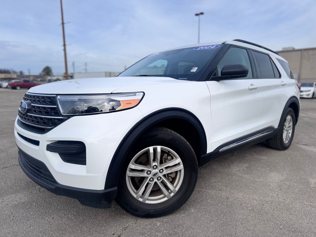 2024 Ford Explorer XLT RWD