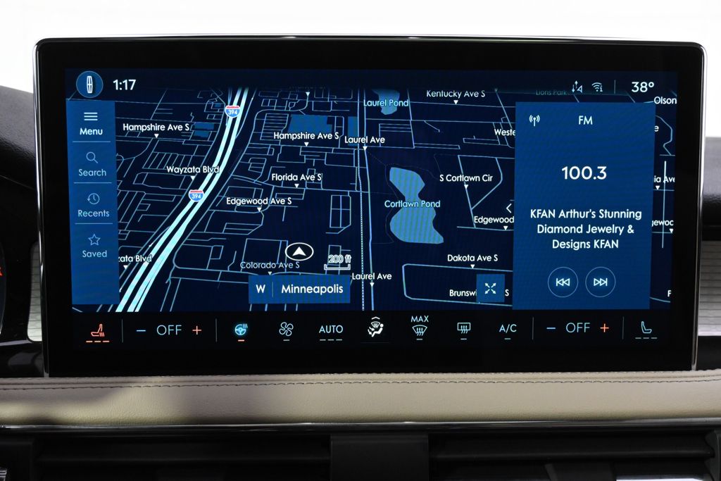 New 2026 White Lincoln Premiere image 29