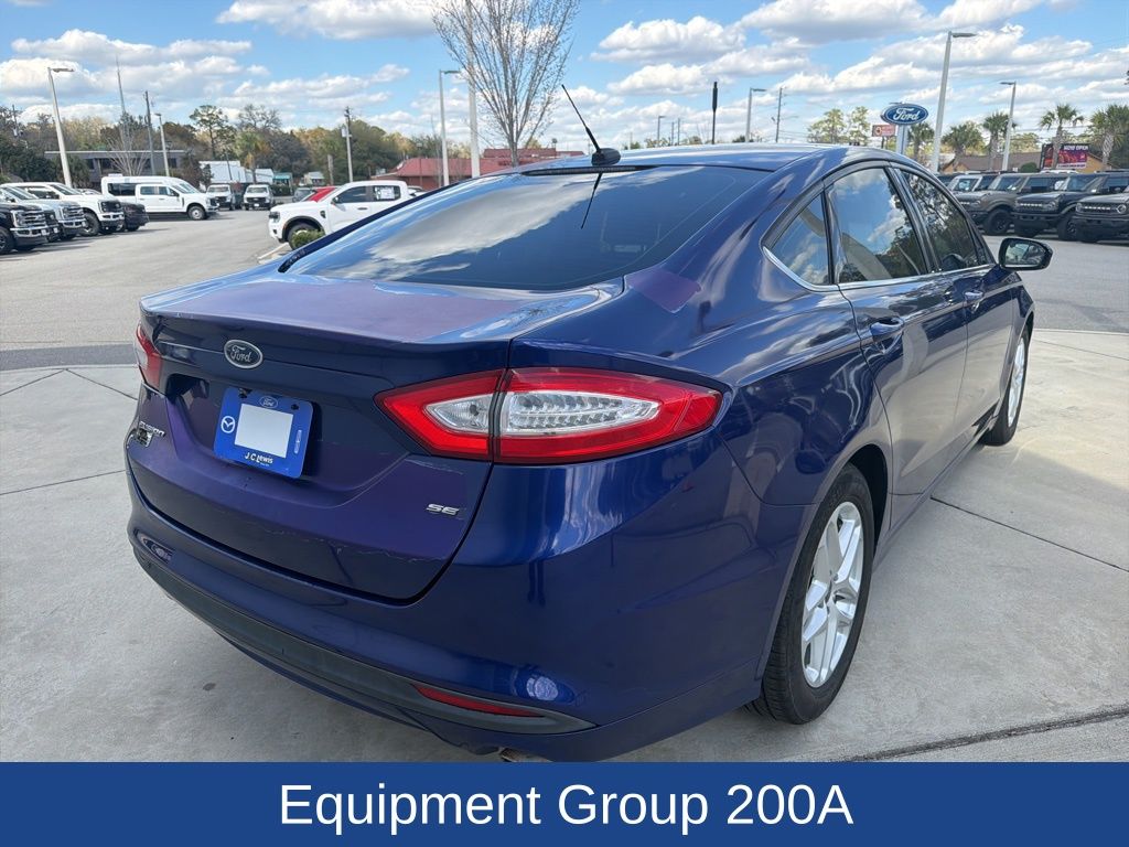 2015 Ford Fusion SE