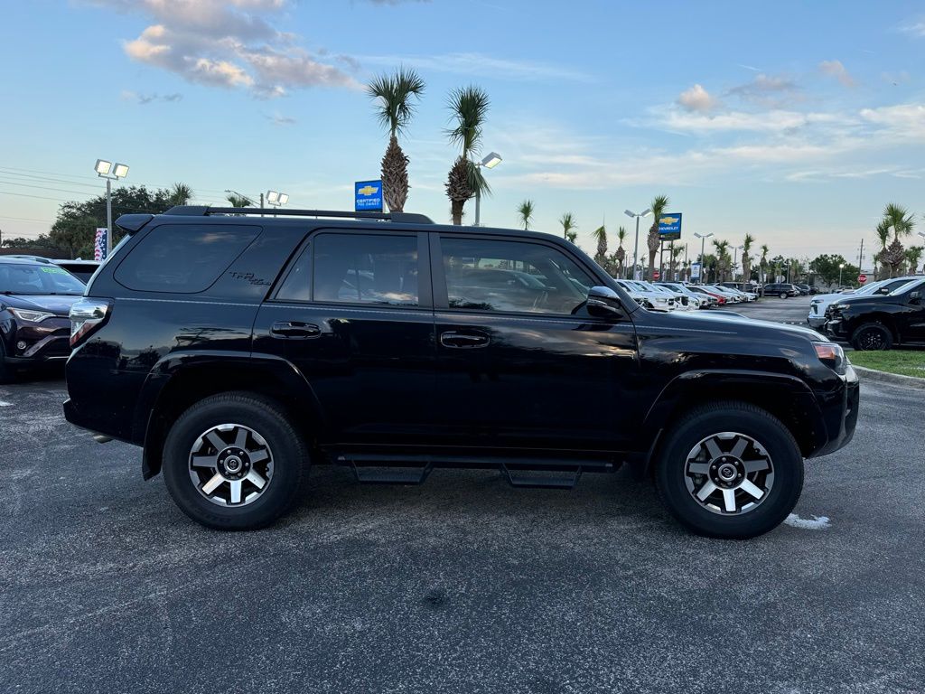 2023 Toyota 4Runner TRD Off-Road Premium 9