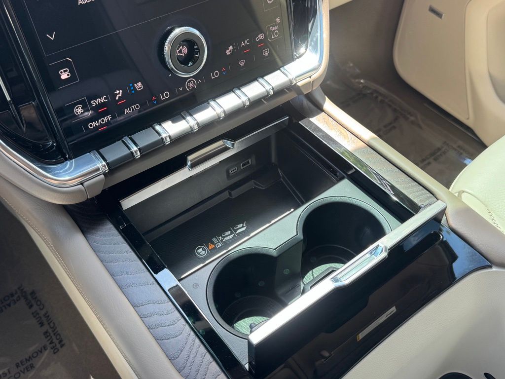 Used Car 2025 Gmc Yukon  Denali For Sale Under $70,000 In Austin, Texas