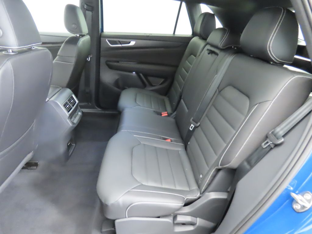 Thumbnail: 2026 Volkswagen Atlas - 21