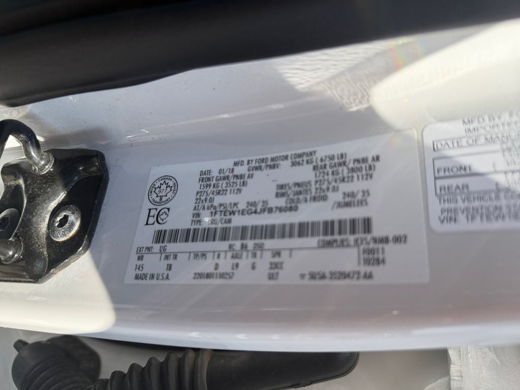 2018 White Ford F-150 4X4 Truck