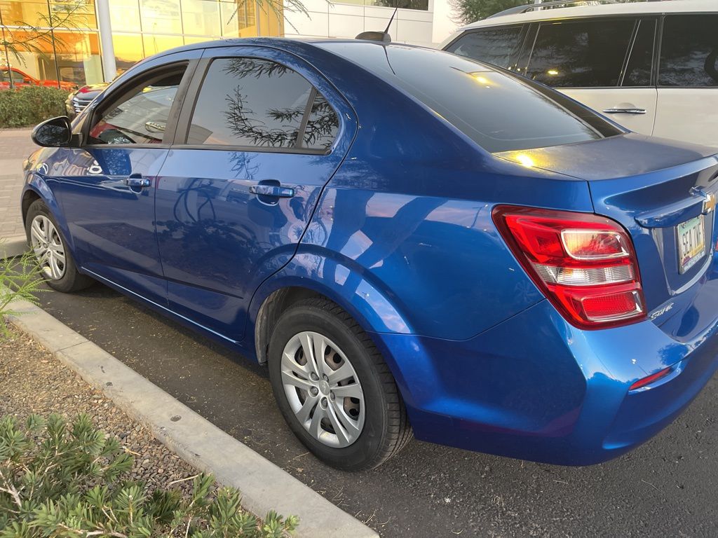 2017 Chevrolet Sonic LS 5