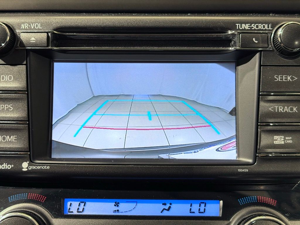 Thumbnail: 2015 Toyota RAV4 - 30