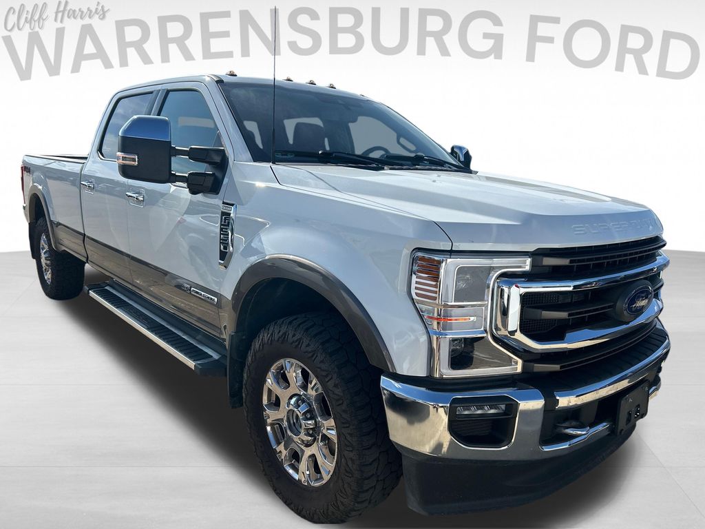 Star White Metallic Tri-Coat 2022 Ford F-350 Super Duty Pickup Truck Four-Wheel Drive Automatic