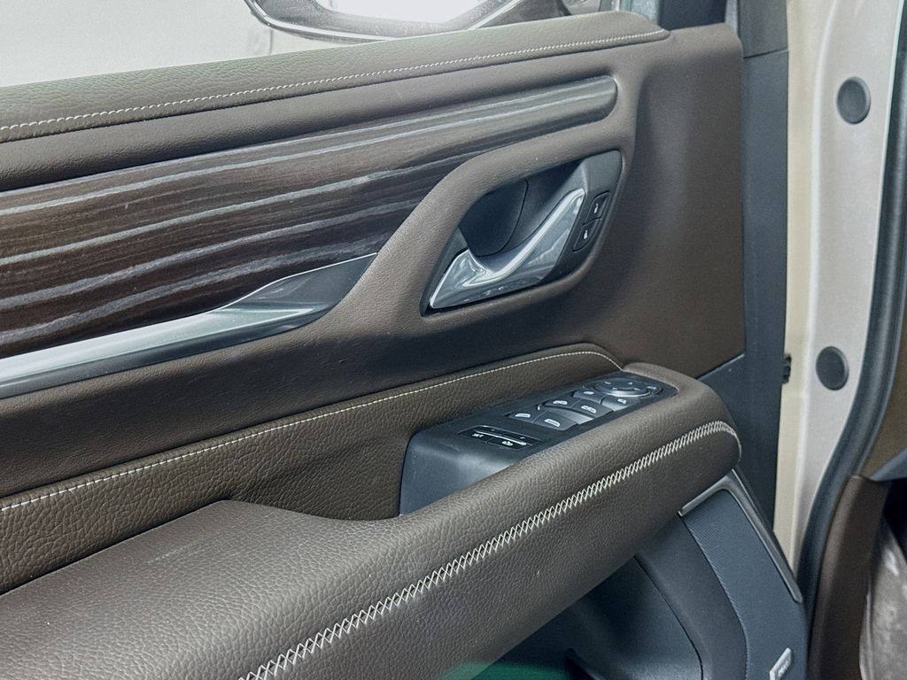 Thumbnail: 2024 GMC Yukon - 18