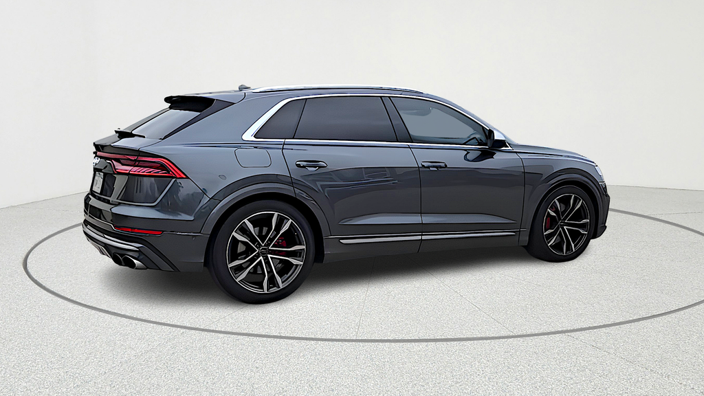 2022 Audi SQ8