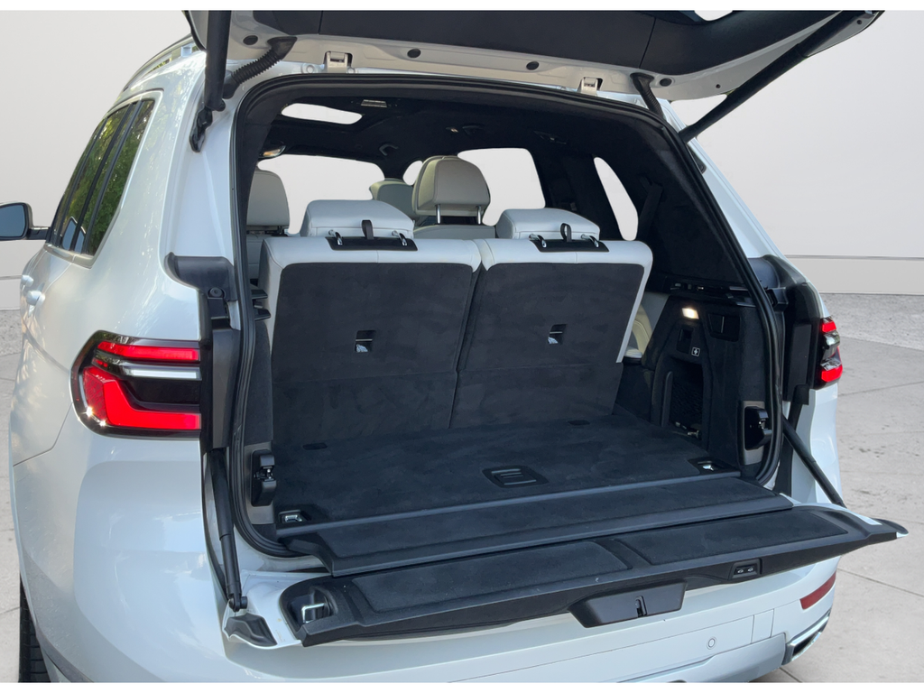 Used 2024 BMW X7 xDrive40i 4D Sport Utility