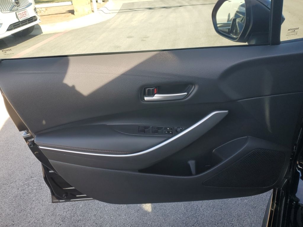 Used Car 2024 Toyota Corolla  Se For Sale Under $25,000 In Austin, Texas