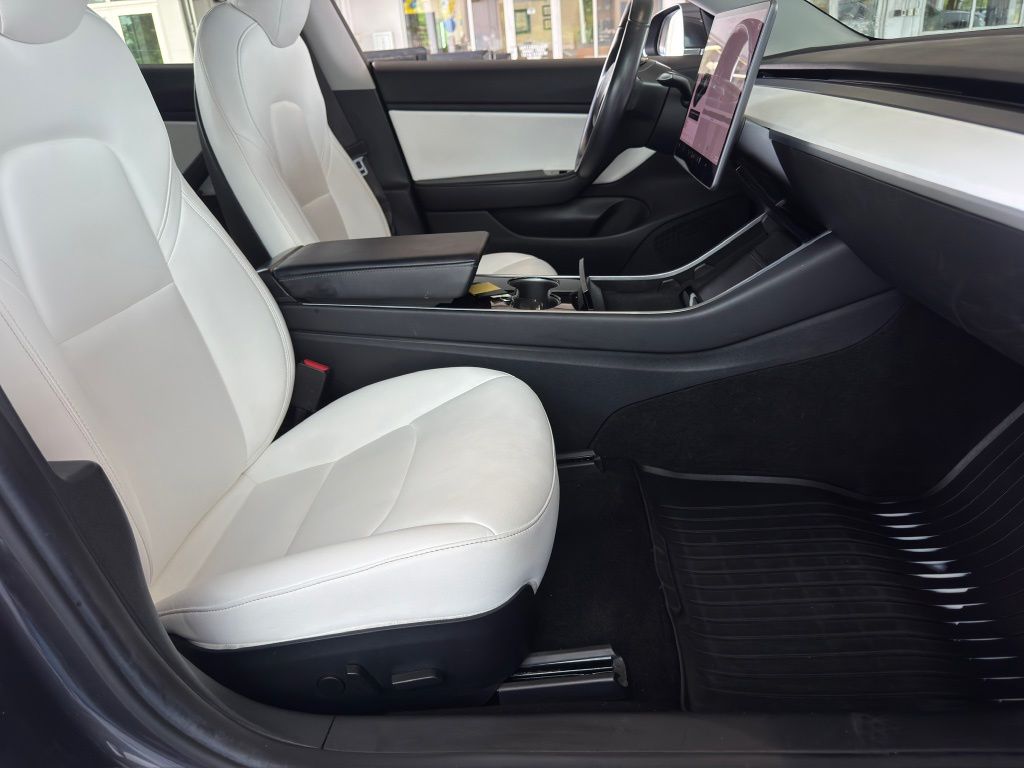 2018 Tesla Model 3 Long Range  at Autostrade