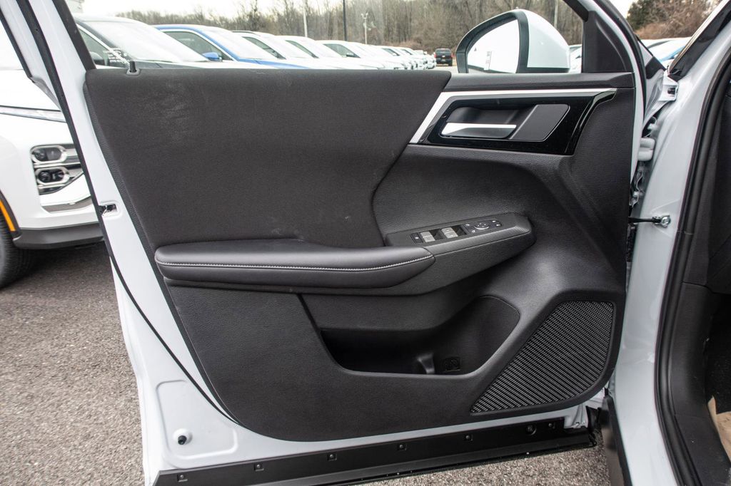 2025 Mitsubishi Outlander PHEV ES S-AWC
