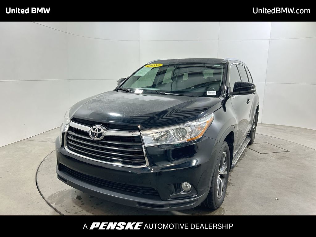 Thumbnail: 2016 Toyota Highlander - 1