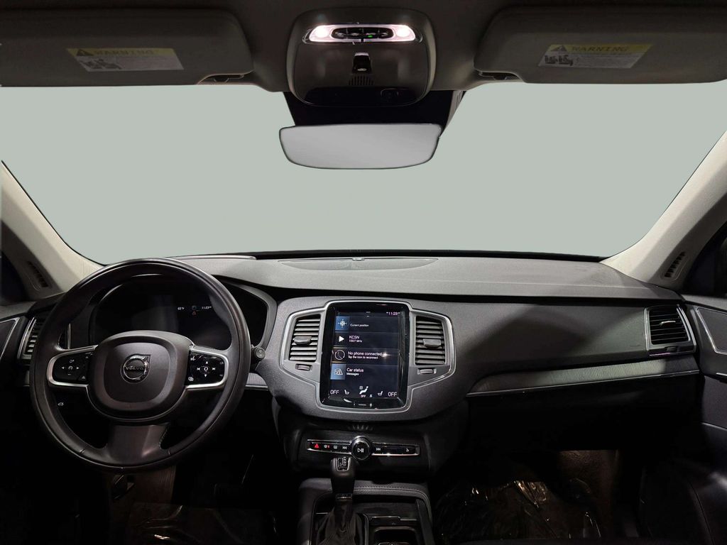 Used 2020 Osmium Gray Metallic Volvo T6 Momentum image 18