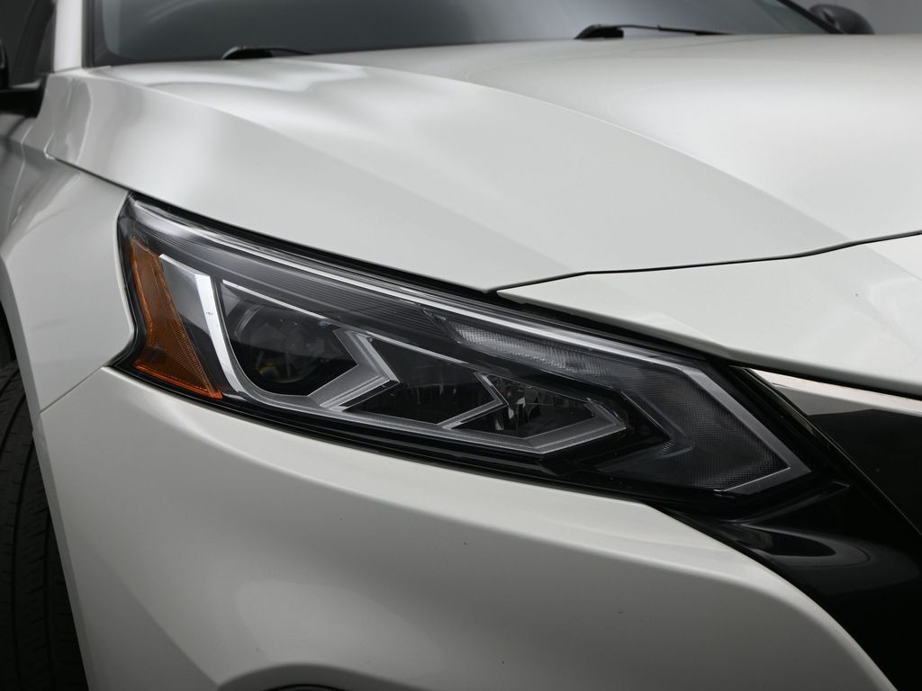 2022 Nissan Altima SR Intelligent AWD