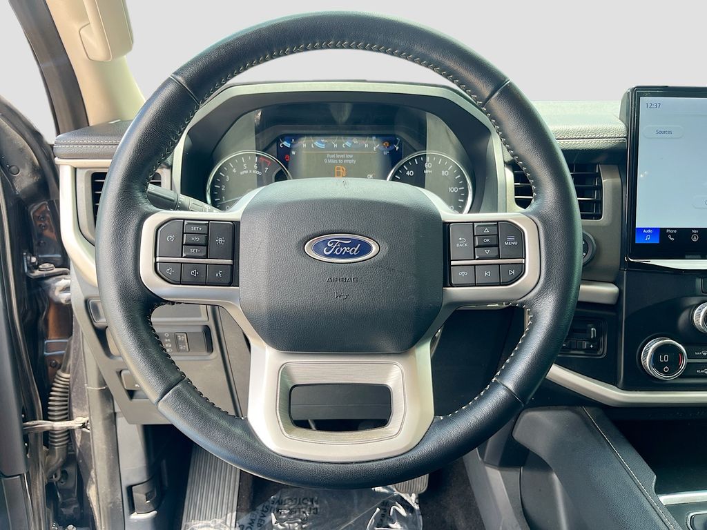 2023 Ford Expedition XLT - 10